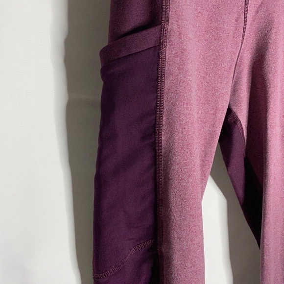Fabletics Mila Capri Active Leggings Size S - Picture 7 of 13